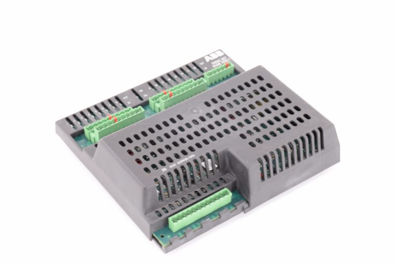 Carte I/O A/D Combi 3HAB7230-1